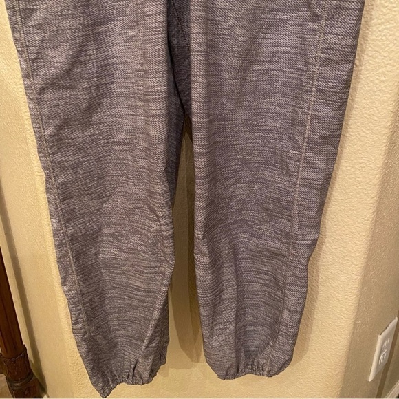 LULULEMON Women Gray Loose Fit Pants Size 6 - Picture 3 of 8